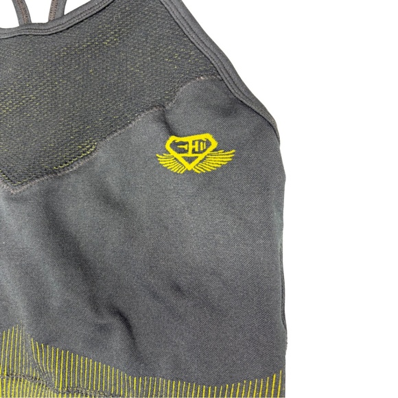 Engineered Life Activewear Set - Picture 3 of 8